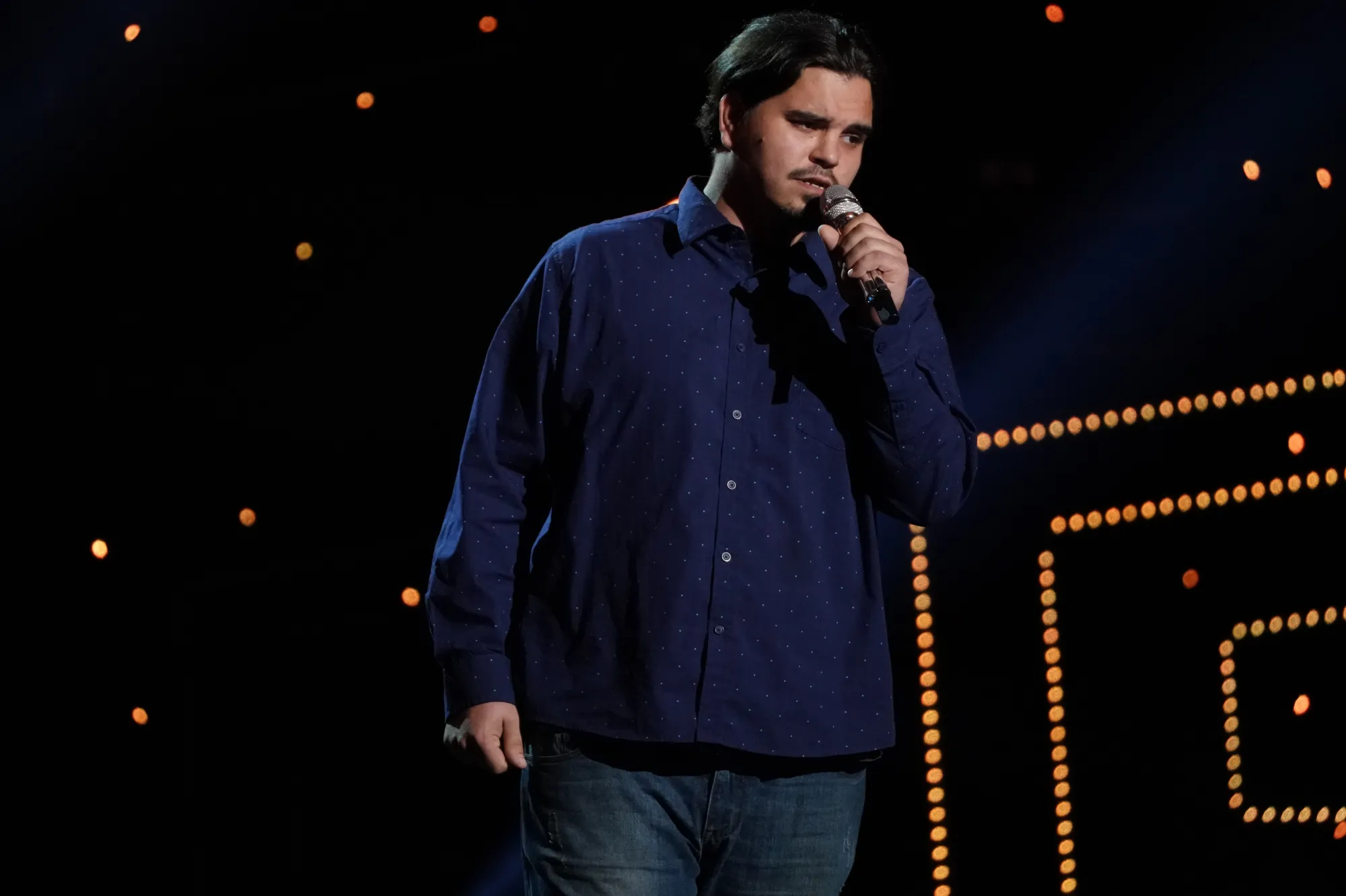 「American Idol」の卒業生Doug Kiker死因が明らかになりました