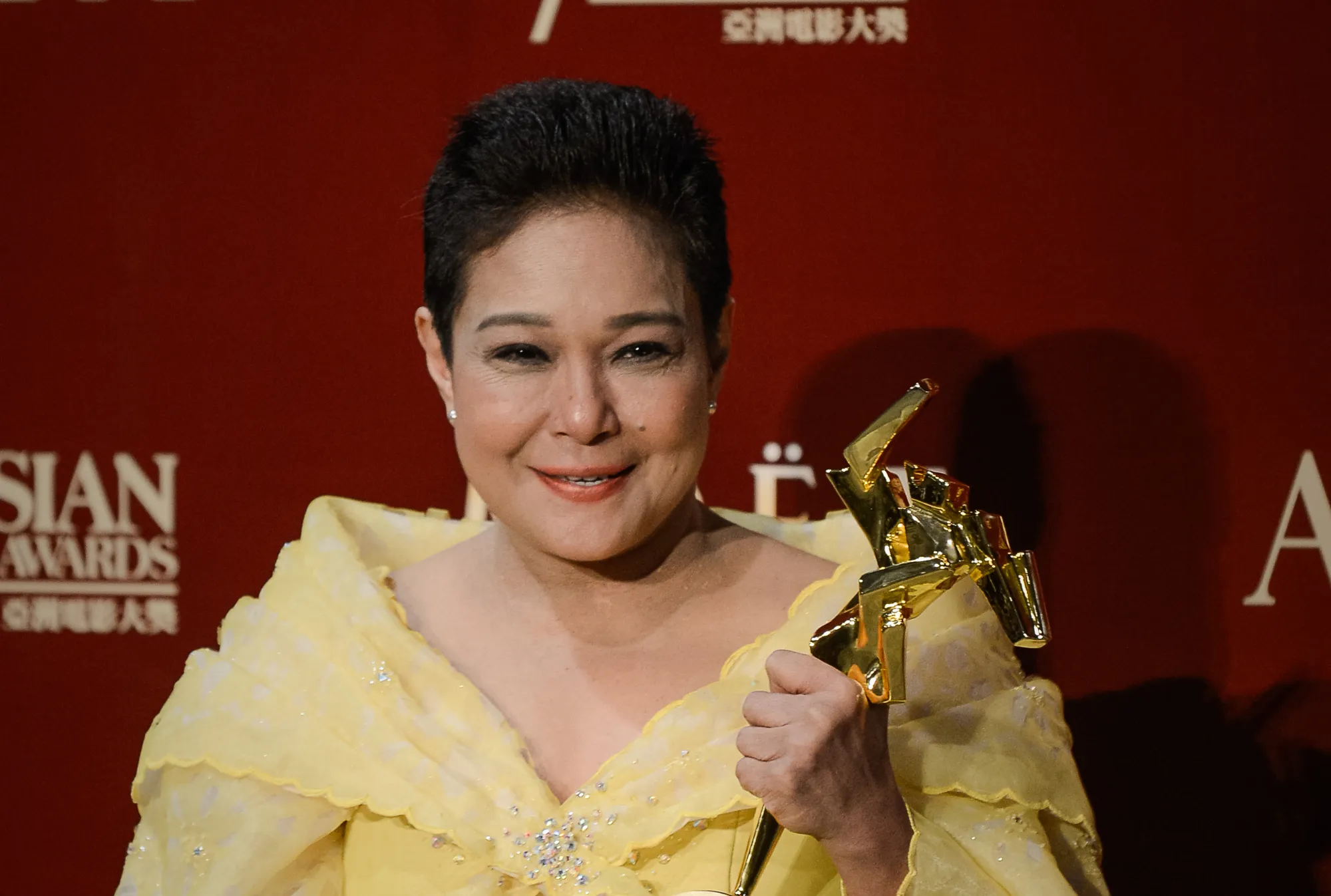 映画の伝説は急性呼吸不全の死に亡くなりました：ノラ・アウノールは71でした