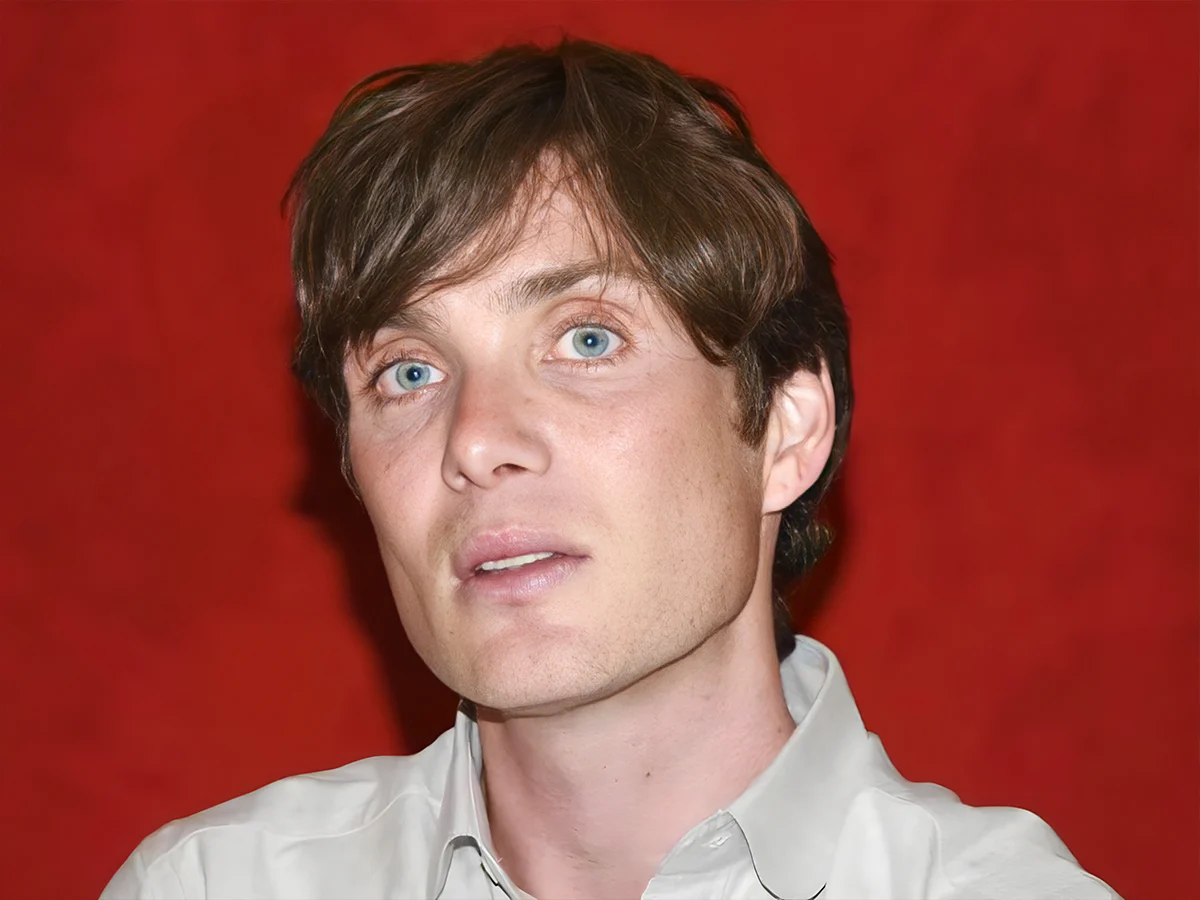 Cillian Murphyは彼のお気に入りの春の曲を新しいプレイリストで共有します