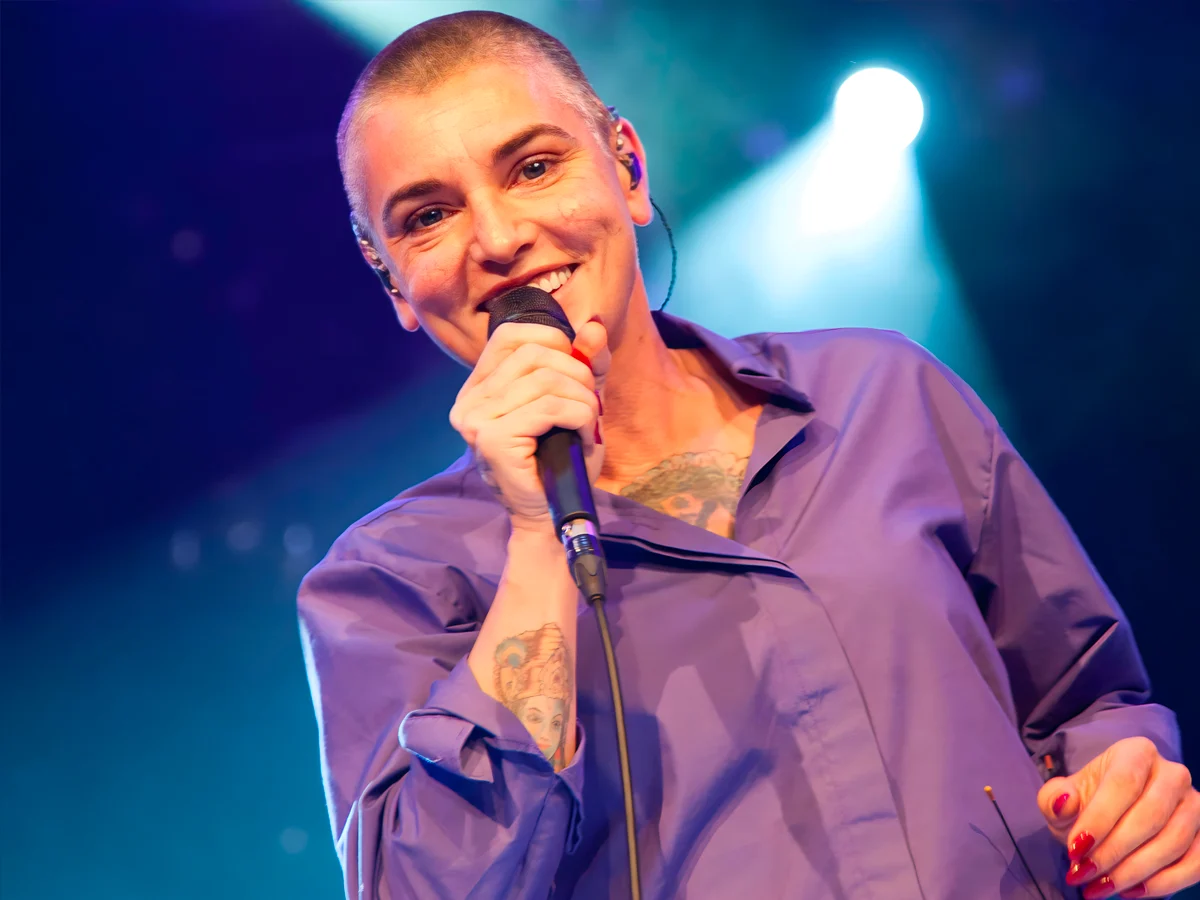 SinéadO'Connor'sは彼女の子供たちに彼女の音楽を「すべてのために価値がある」と搾乳するように告げます