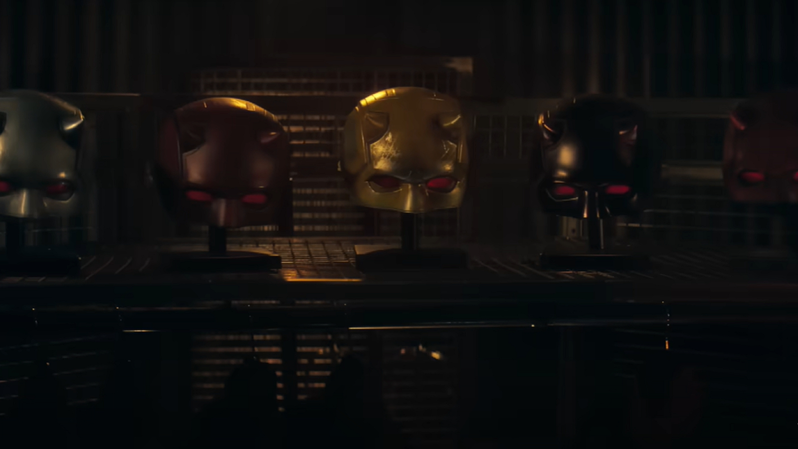 『ボーン・アゲイン』予告編で公開されたすべてのデアデビル・コミックスのコスチューム